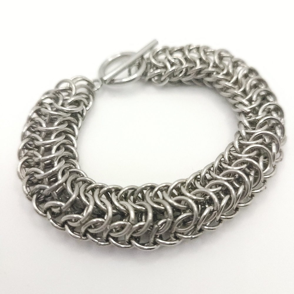 Dragonscale Stainless Steel Chainmail Bracelet